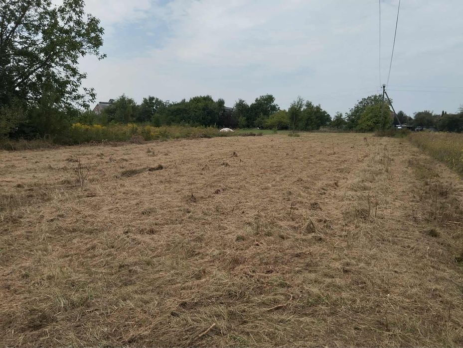 Земельна ділянка в с.Іванівці