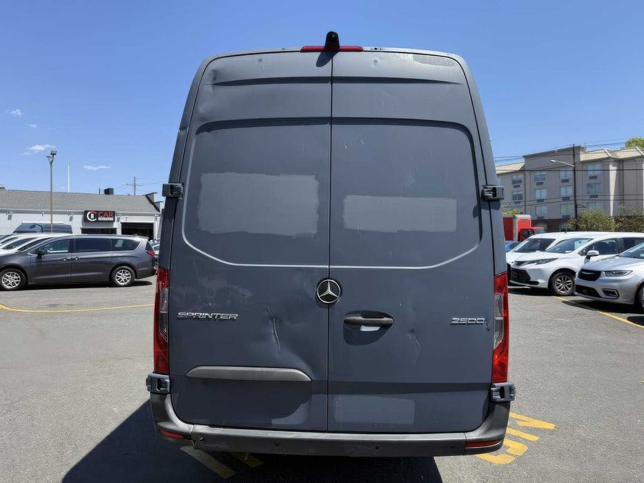 Mercedes-Benz Sprinter      2019