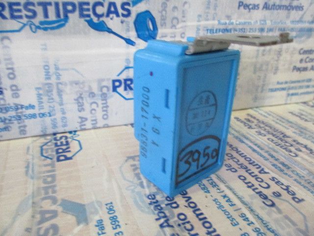 Botão / interruptor electromecânico / relé HYUNDAI Matrix (FC)