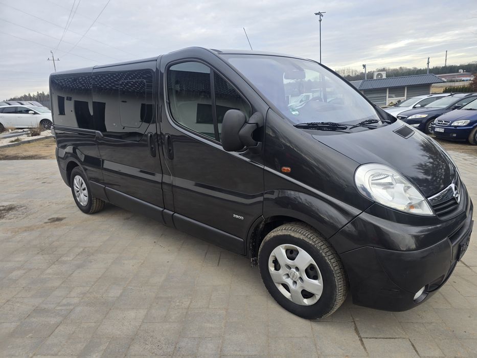 Vivaro/ 9miejsc/ Niemcy/Oplacony