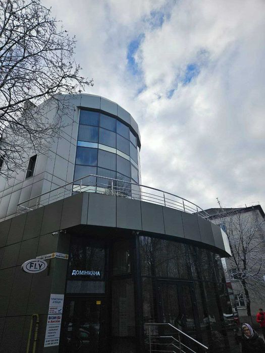 Оренда комерц.приміщення 57м2 в Центрі Ів.-Франківська_VD