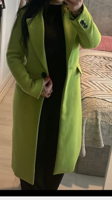 Casaco verde stradivarius