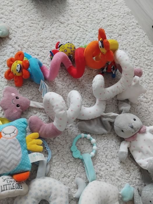 Іграшки на візочок