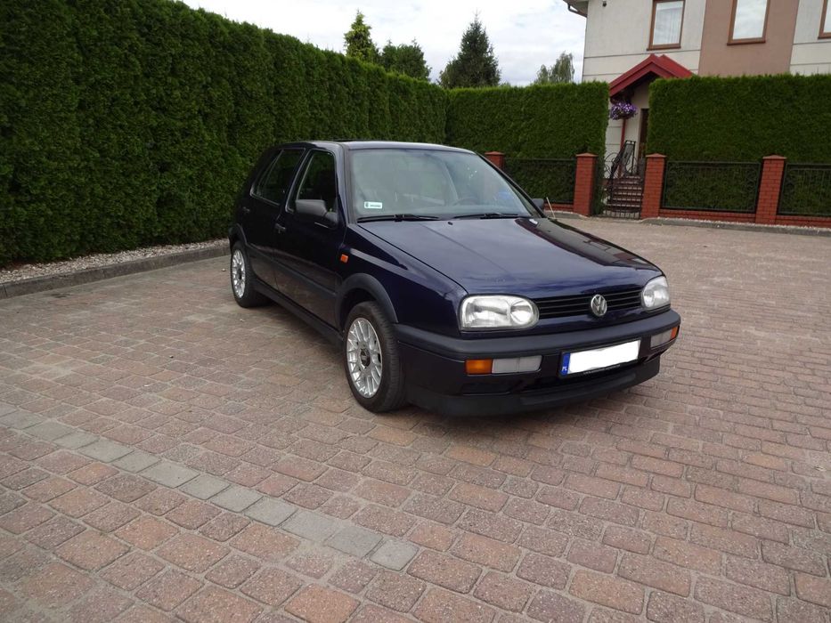 Volkswagen Golf 3 GT 1.8 dobrze utrzymany