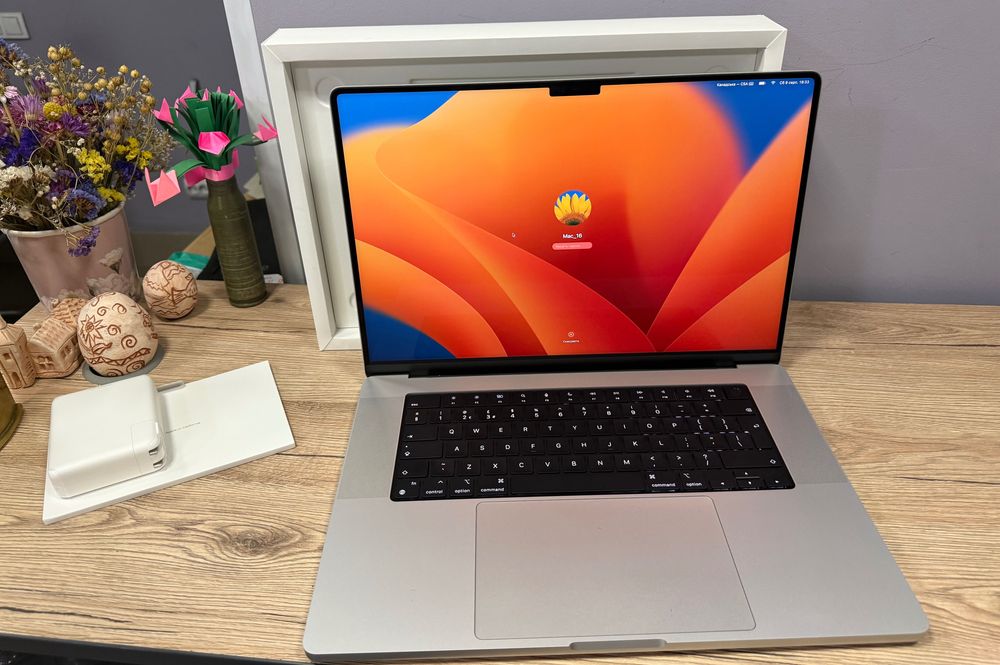 MacBook PRO 16 M2 Pro 12 CPU/ 19 GPU/ 16 RAM/ 512 Silver MNWC3