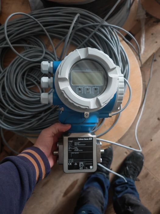 Przepływomierz elektromagnetyczny Endress+ Hauser Promag 300 H