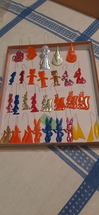 Продам набор  игрушек на маленькую елочку