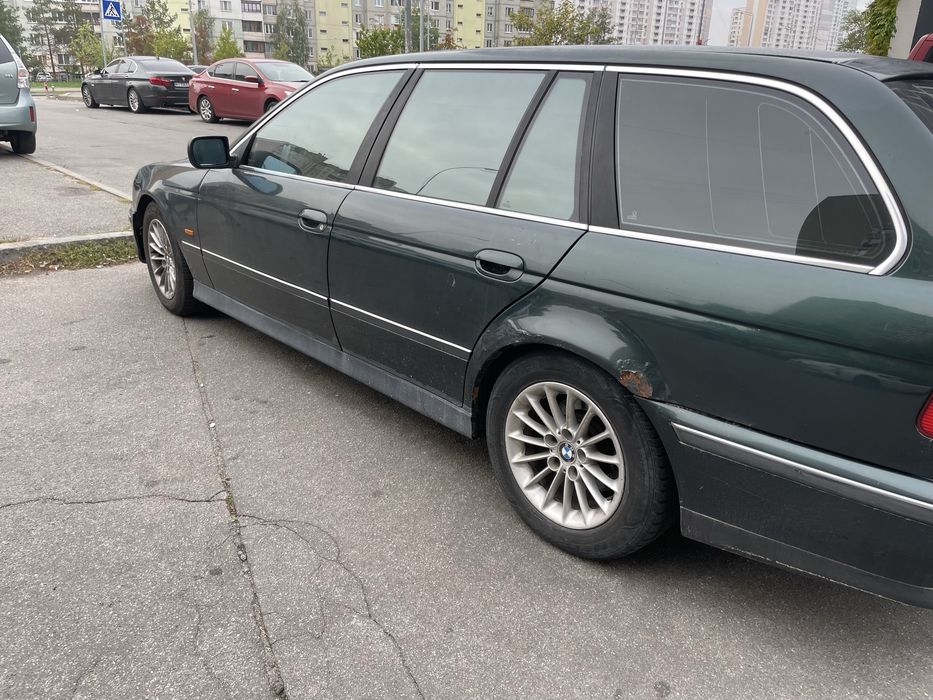 Продам бмв е 39 м57