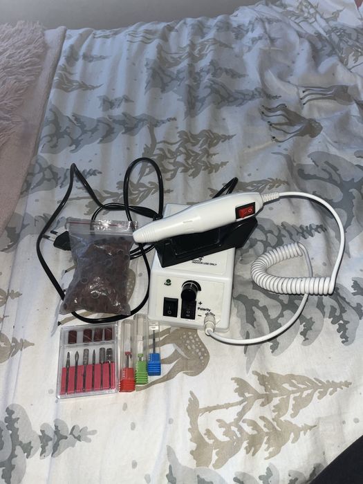 Frezarka do paznokci zestaw