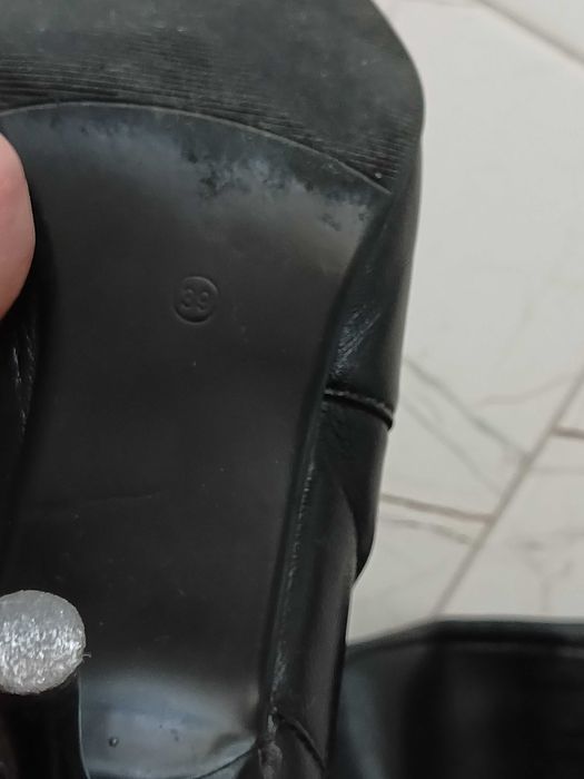 Сапоги на шпильках