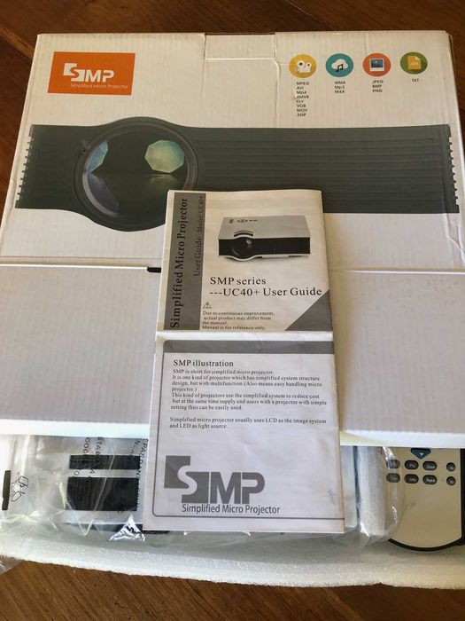 Micro Video Projector UC40