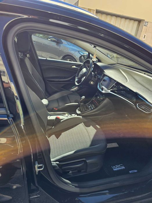 Opel Astra Sports Tourer — fotografia 6