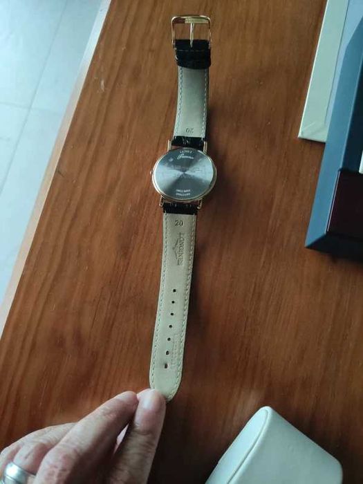 Relógio homem Longines Presence