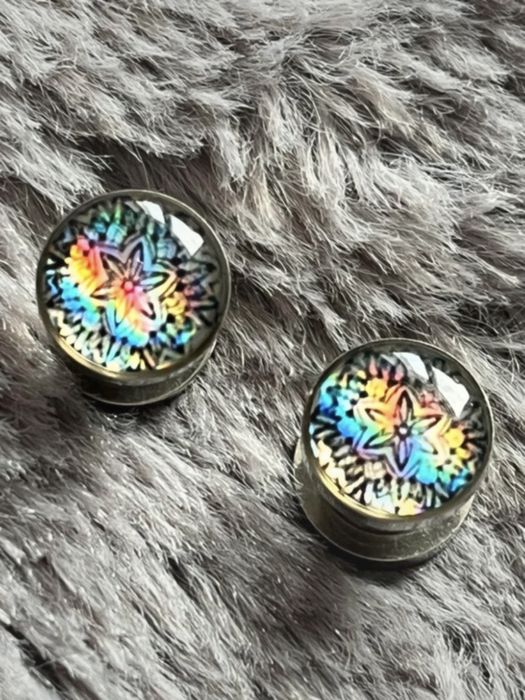 Odkręcane plugi do uszu mandale 4 mm