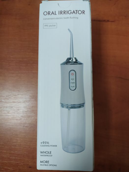 Продается ирригатор для полости рта.