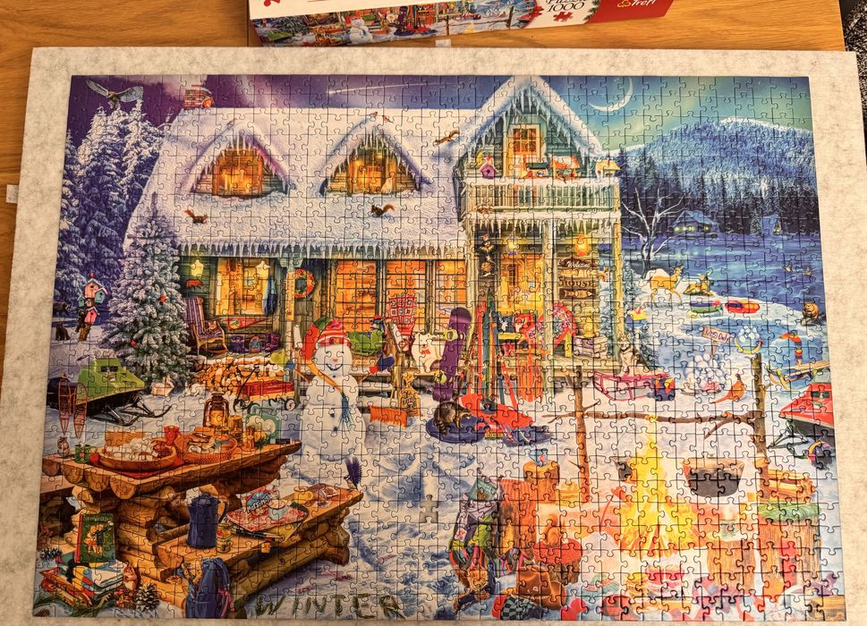 Puzzle 1000 elementow. Brak 1.