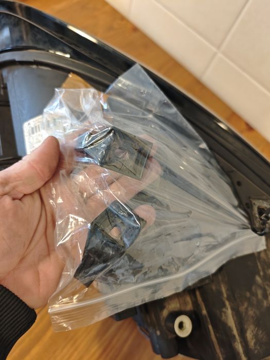 Farol Audi TT lado direito