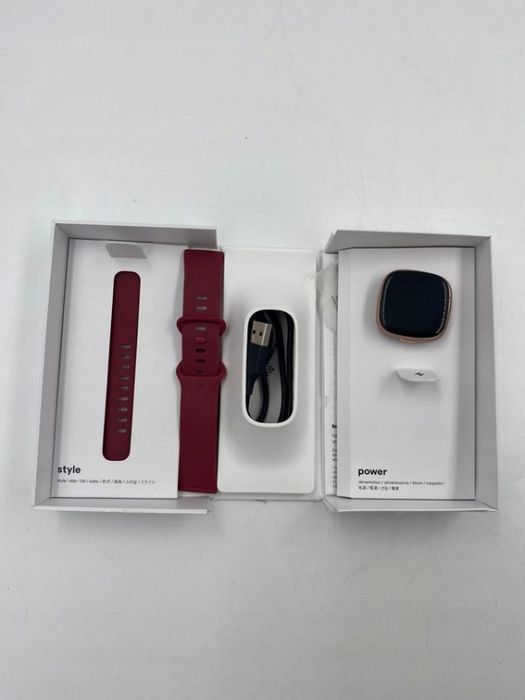 fitbit versa 4 smartwatch aktywnosci fitness opis