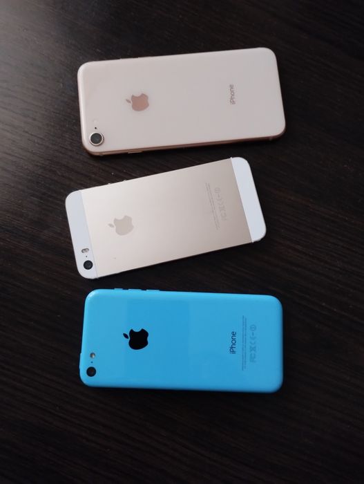 iPhone мобільний телефон