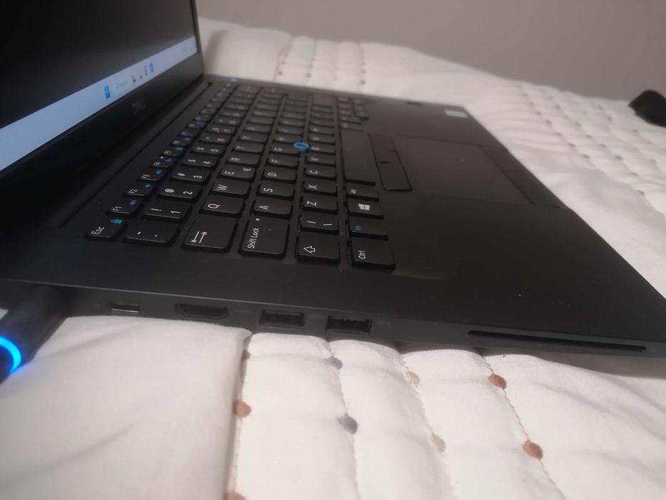 Laptop Dell Laptitude 7490