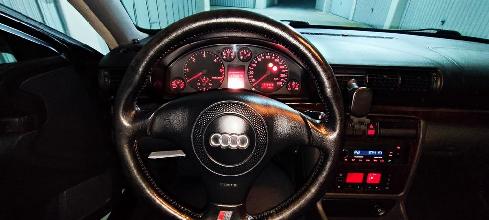 Audi A4 Avant Sport Nacional-Muito Material Novo