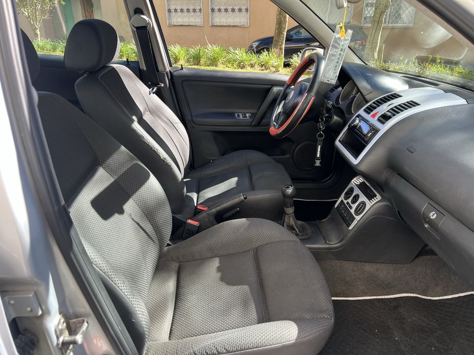 Vw Polo 1.0MPI - 01