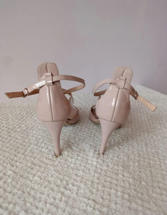 Buty na obcasie Lasocki szpilki 38