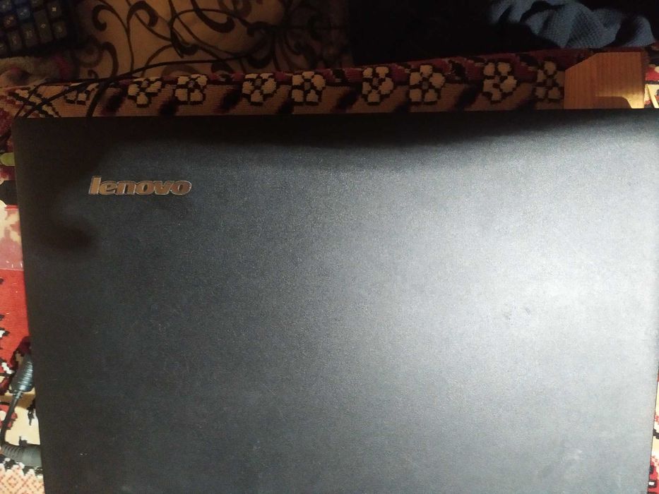 Lenovo b590 intel pentium dual 2.20 ghz, 4 озу срочно продам