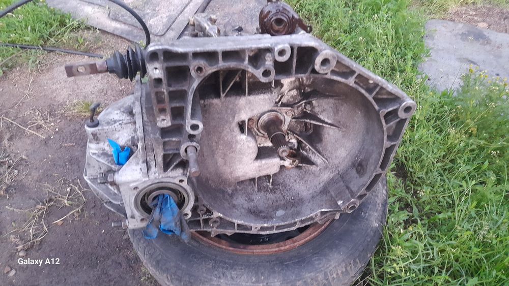 Коробка передач Лянча Тема 91 р.(2.0 бензин)