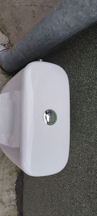 Wc kompakt, toaleta na działkę  lub remont.