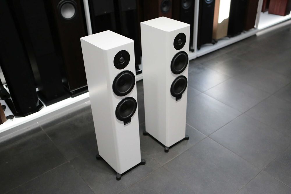 Dynaudio Xeo 30 głośniki podłogowe aktywne