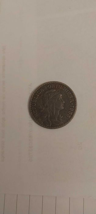 2 moedas de 1 escudo Guiné 1933