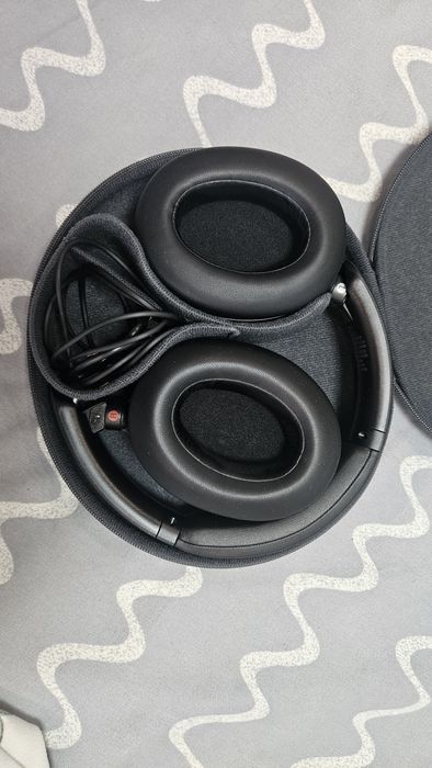 Навушники Sony WH-XB910N ExtraBass з шумодавом