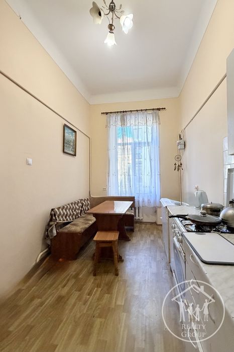 Продам 3к квартиру! Центр! Героїв Майдану-Коперника! Без комісії