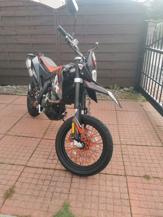 Aprilia sx125 4t
