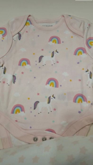 Lote de 4 bodies Primark para 3-6 Meses