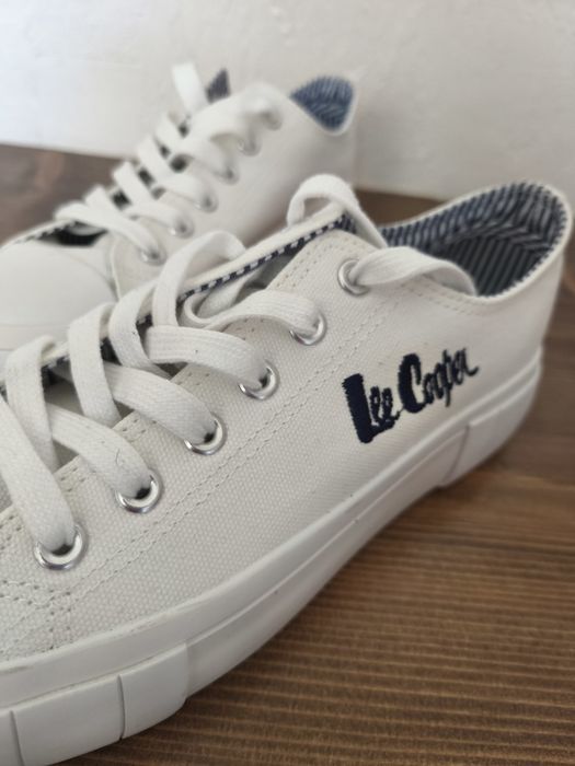 Класні кеди Lee Cooper