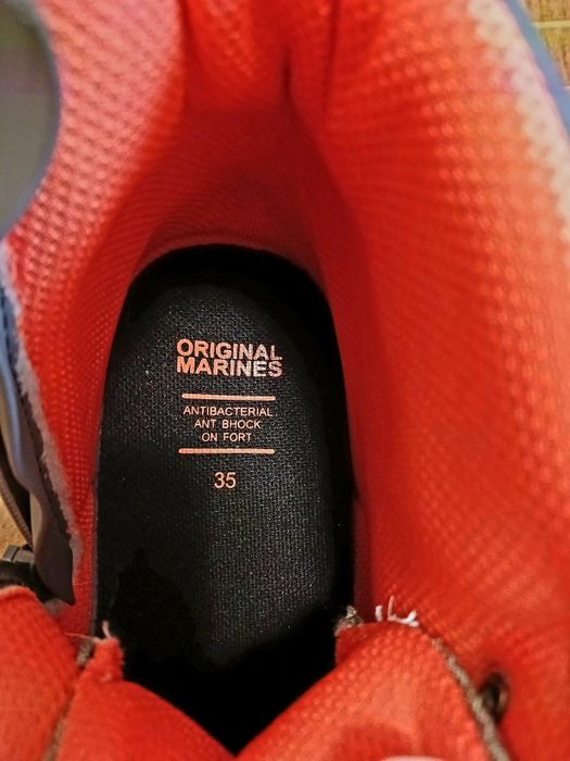 Продам оригінал черевички Marines Італія