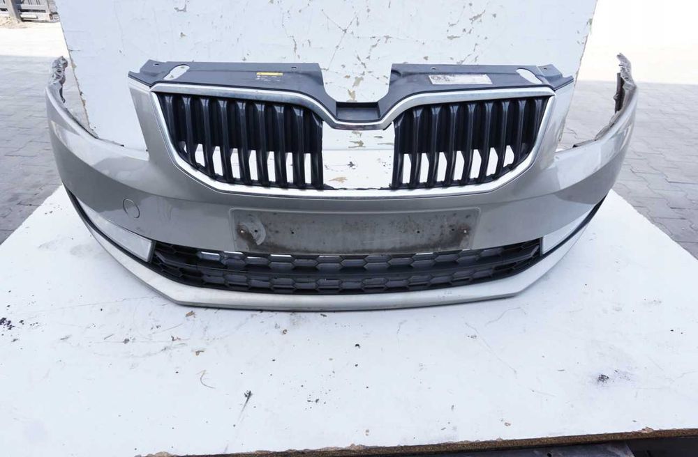 Бампер передній Skoda Octavia 3 III 5E перед оригінал разборка