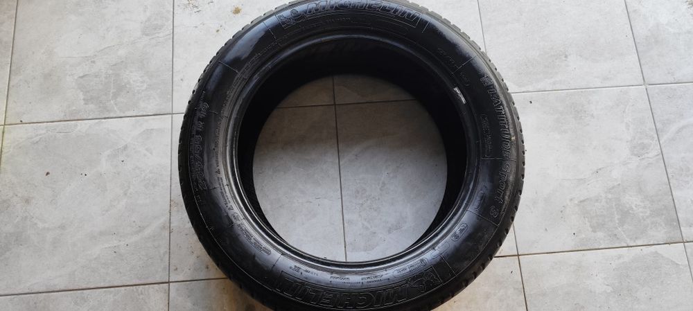 Michelin latitude sport 3