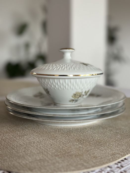 Zestaw porcelanowy EDELSTEIN  Talerzyki + cukiernica