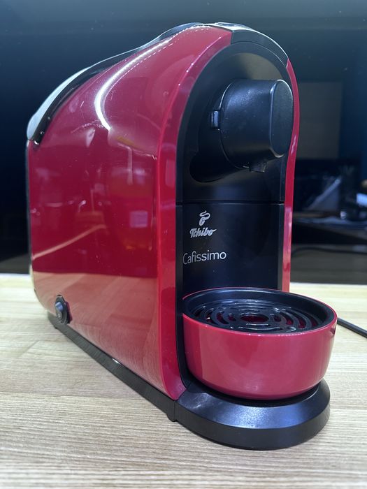 Ekspres do Kawy tchibo cafissimo red czerwony kapsułki idealny stan