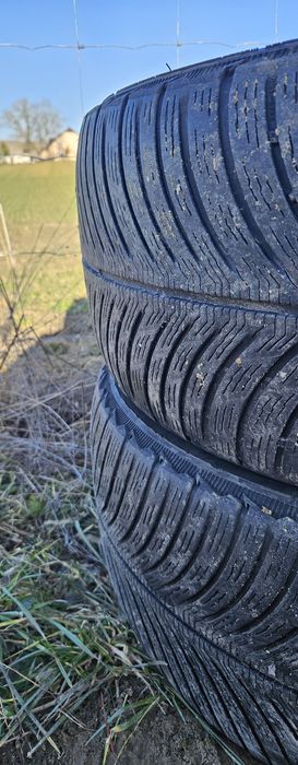 Oddam! Opony Michelin pilot 245/45/r18