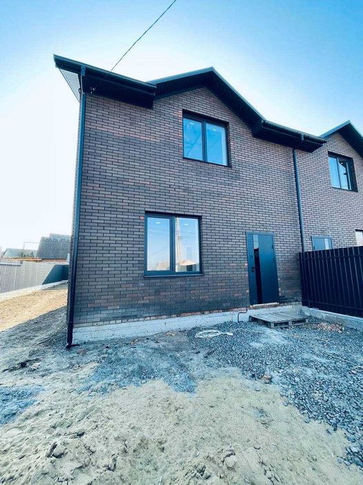 Продаж дуплексу, локація Бучми!