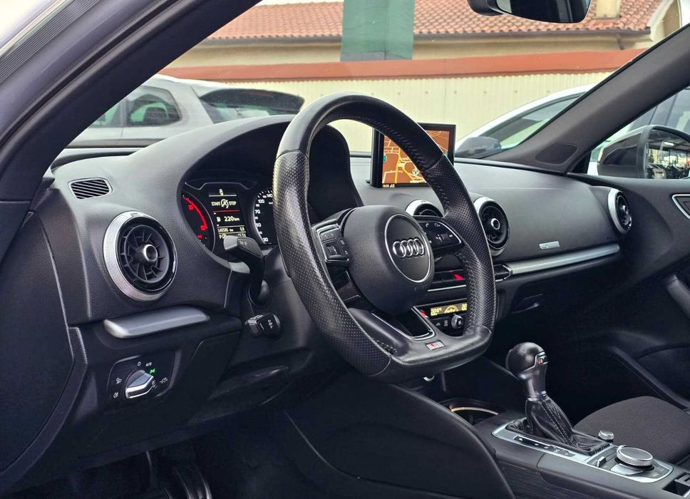 AUDI A3 SPORTBACK 8V FACELIFT S LINE PLUS 2.0TDI 150CV "S-TRONIC"