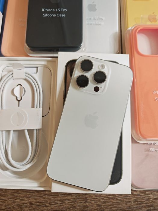 iPhone 15 Pro  6.1" 256GB Branco  Aceito Retomas