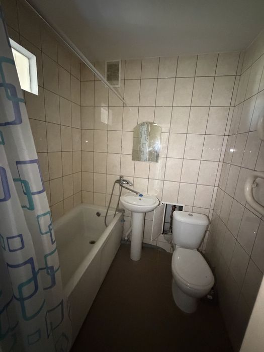 Продаю крупногабаритную однушку пр-т Корабелов