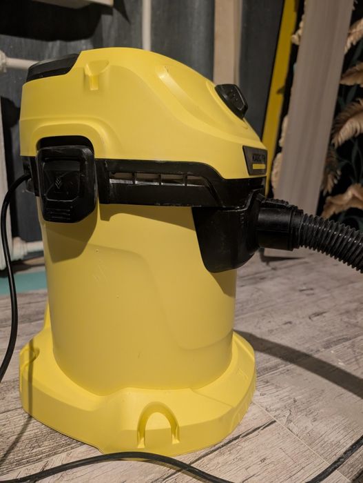 Karcher wd 3  пылесо