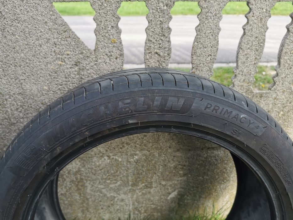 Opony Michelin Primacy 4, 235/45 R20 100V