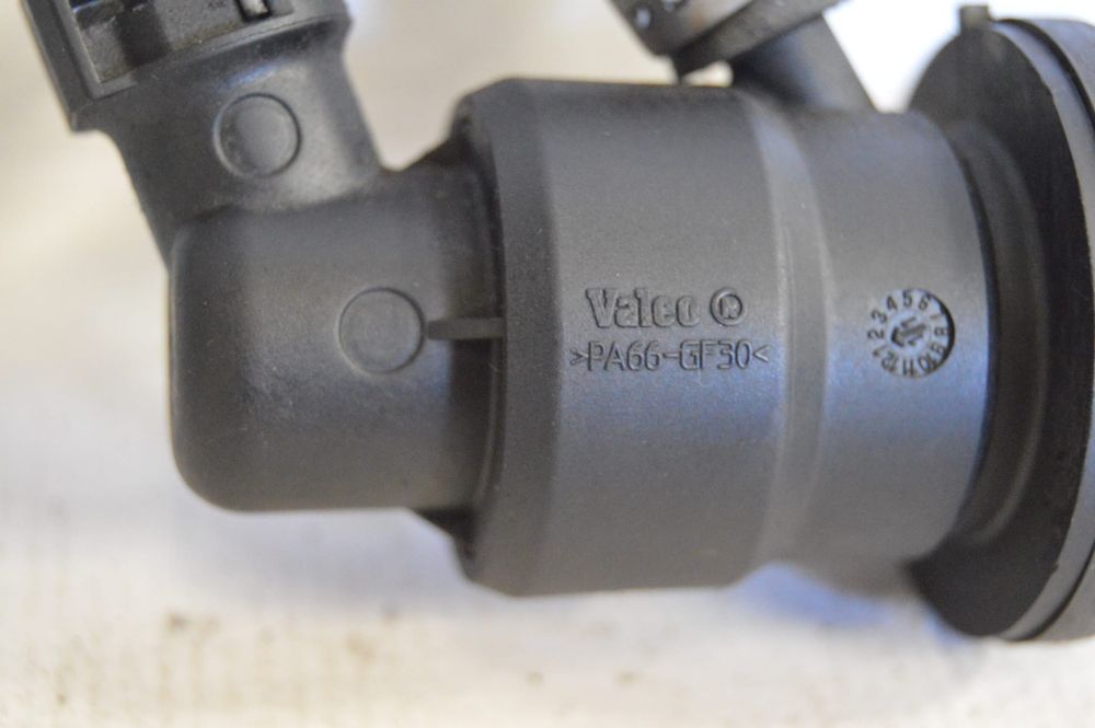 BOMBA EMBRAIAGEM SUPERIOR VALEO ALFA ROMEO GIULIETTA 940 1.6 JTDM